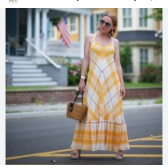 Yellow and White Maxi Dress - Picture 3 of 12